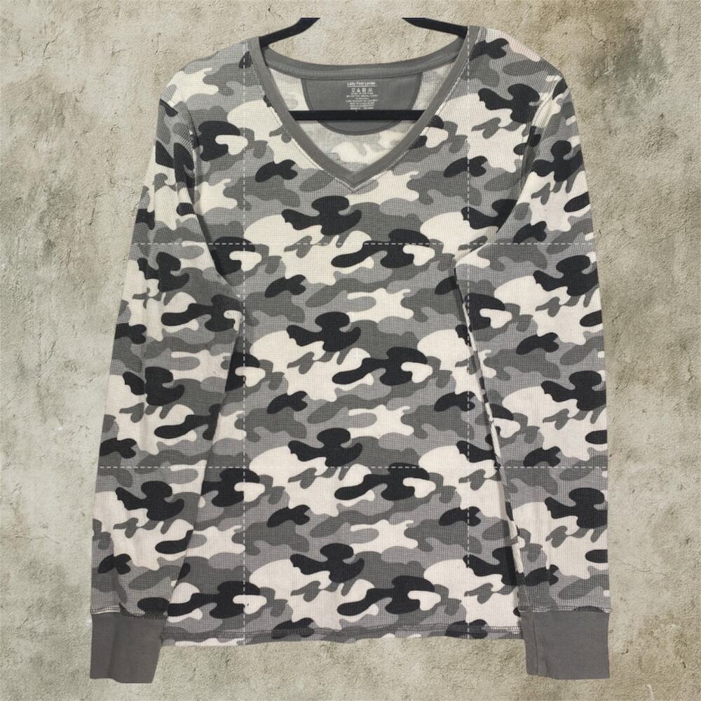 Lady Foot Locker Camo Long Sleeve Waffle Thermal Pullover Shirt Size XL